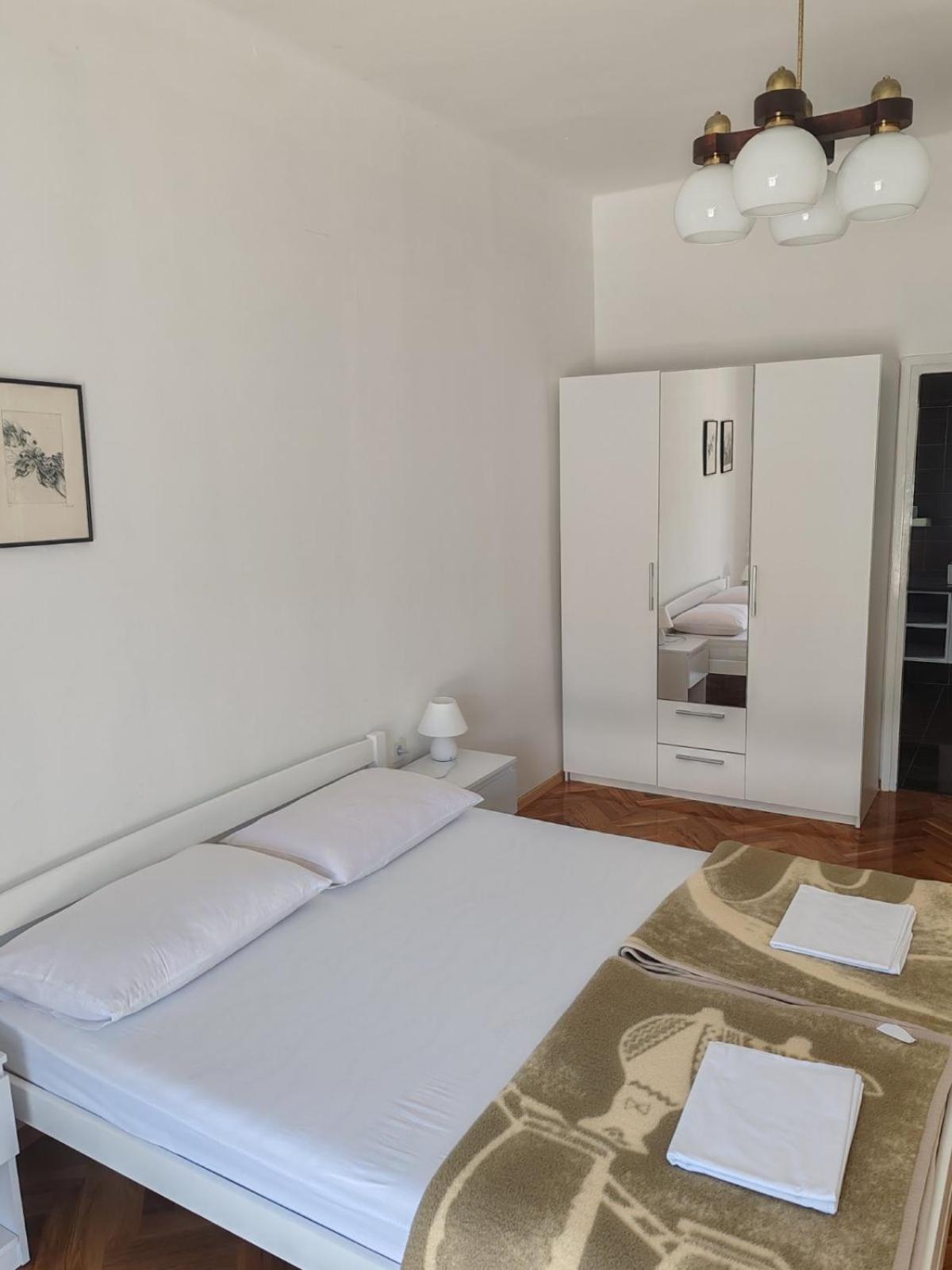 Ribaric Villa Banjol Exterior photo